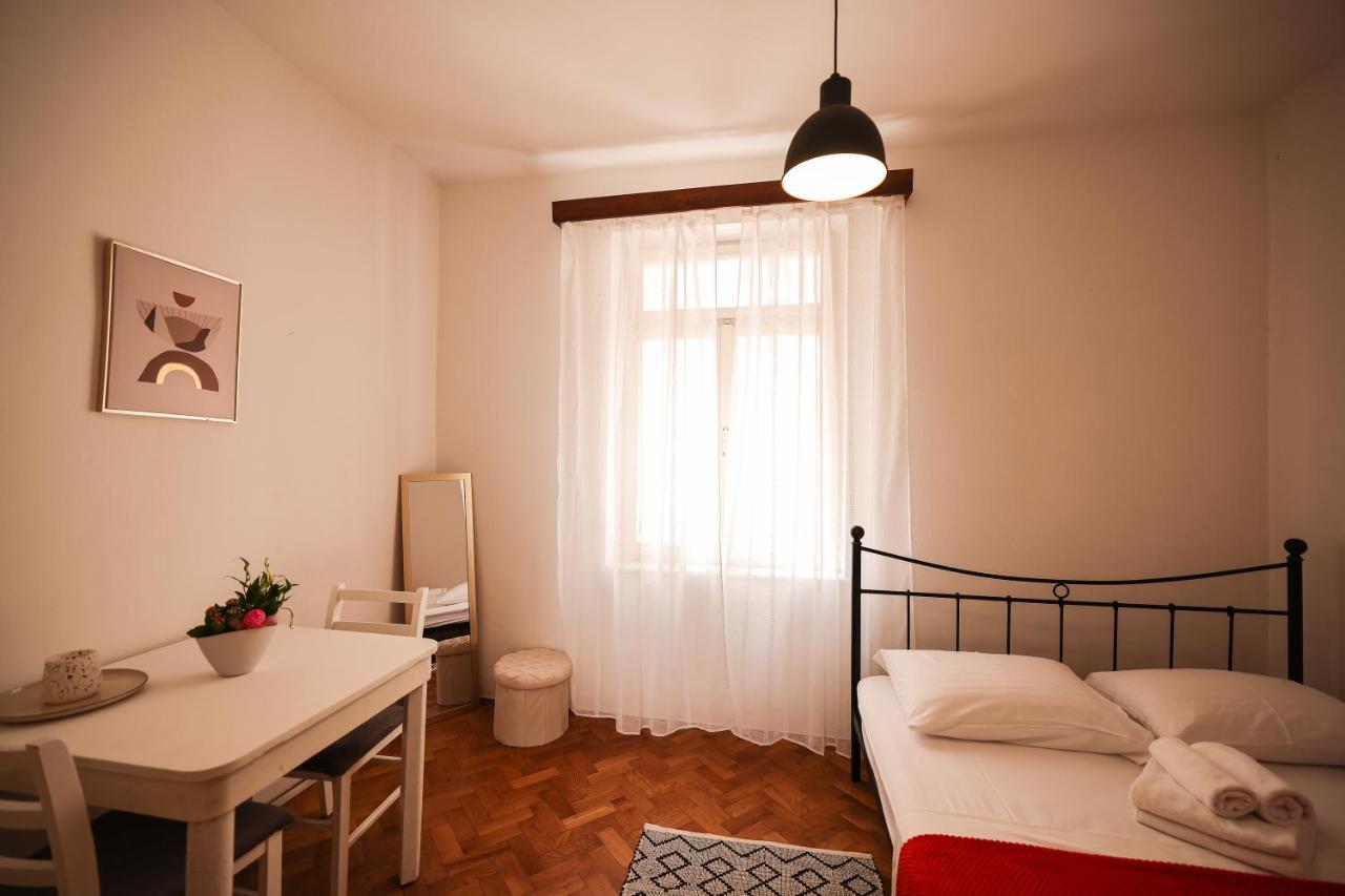 Cozy Studio Apartments In City Centar Stosija Zadar Exterior foto
