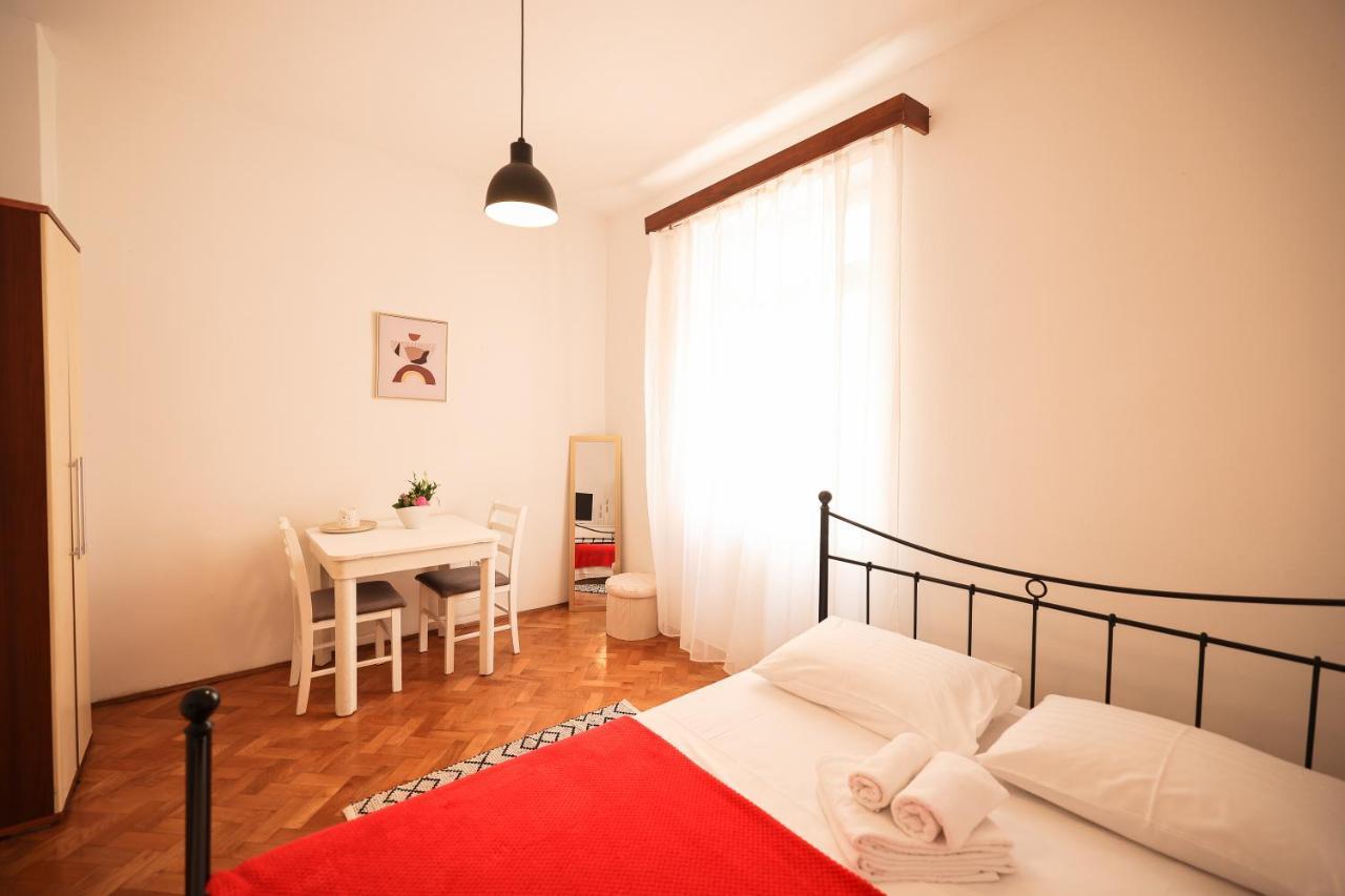 Cozy Studio Apartments In City Centar Stosija Zadar Exterior foto