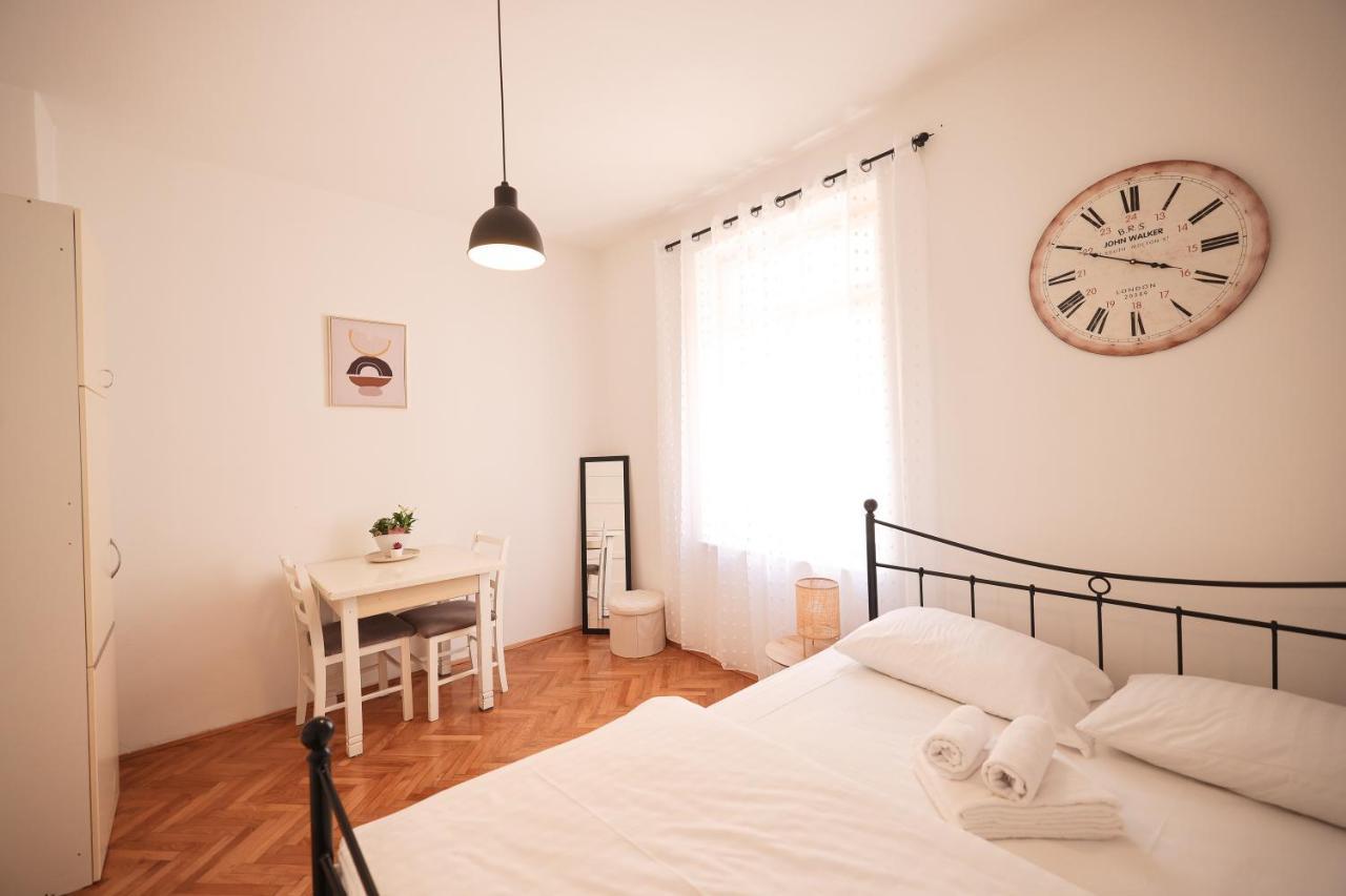 Cozy Studio Apartments In City Centar Stosija Zadar Exterior foto